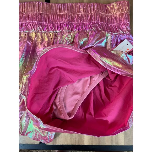 Simply Southern Size Large Pink Metallic Shorts NWT Liner Inside - Picture 4 of 9